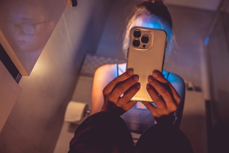 Conheça os hábitos que ajudam a causar e evitar problemas com hemorroidas