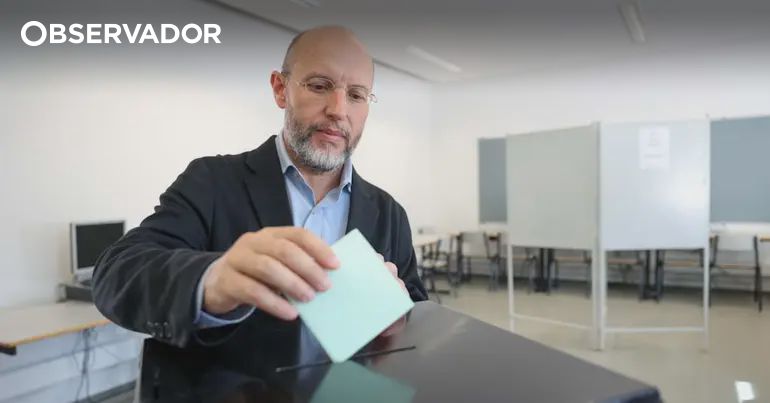 Livre permite votos noutros candidatos sem os pôr no boletim – Observador