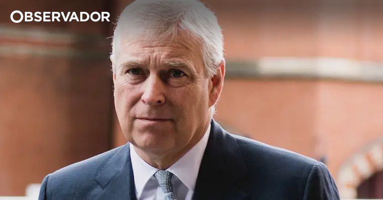 Príncipe André perde título real e sai do Royal Lodge – Observador