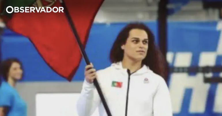 Nadadora suspensa por não querer fazer verificação de sexo – Observador