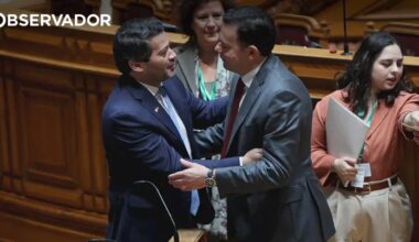 PSD e Chega fecham acordo para aprovar lei da nacionalidade – Observador