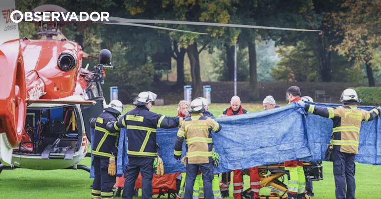 Autarca alemã em estado grave após ter sido esfaqueada – Observador