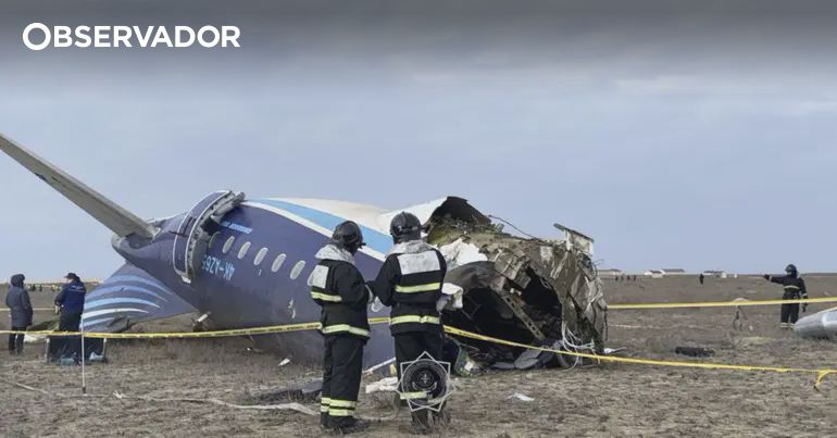 destroços de mísseis russos fizeram cair avião – Observador