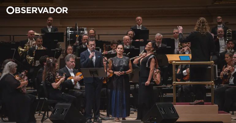 Amália voltou ao Carnegie Hall, "onde ela merece estar" – Observador