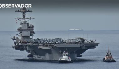 EUA enviam poderoso porta-aviões nuclear para as Caraíbas – Observador