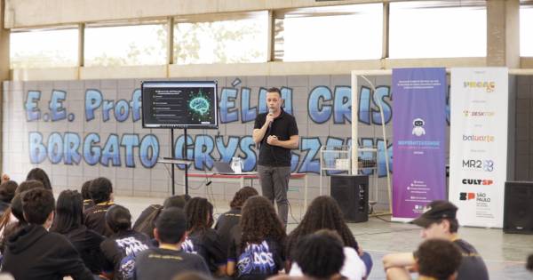 Projeto “Superatividade – A Era de Inteligência Artificial” promove oficinas formativas em Tremembé entre 6 e 17 de outubro