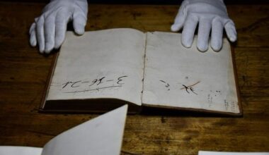 Exemplar de um incunábulo parte do espólio da Biblioteca Joanina. Foto: BGUC