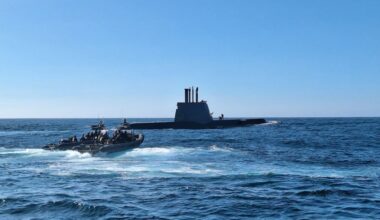 Marinha Portuguesa e forças especiais da Polónia treinam operações submarinas ao largo de Sines