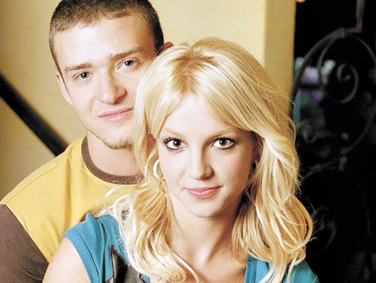A história secreta da ligação de Britney Spears para Justin Timberlake na véspera do casamento dela