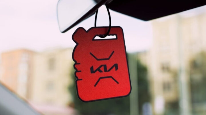 Ambientador com cheiro a gasolina para carros elétricos da Kia