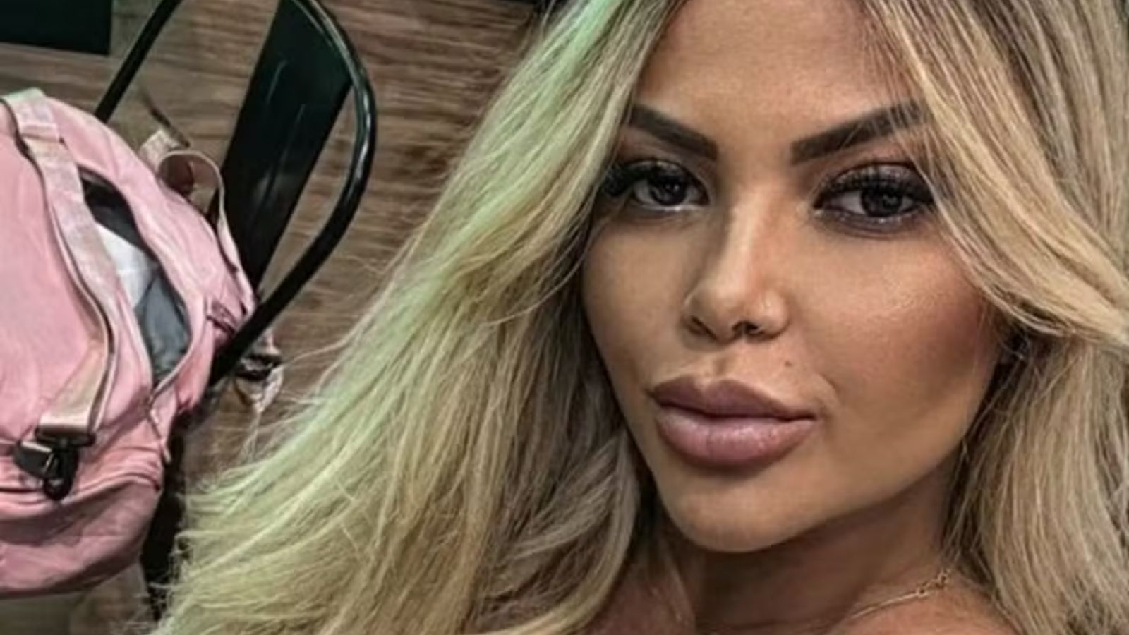 Cantora Vanessa Rios, ex-integrante da banda Capim Com Mel, morre aos 42 anos