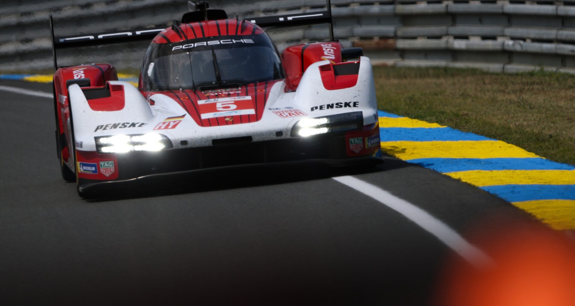 Porsche termina programa no WEC e mantém apenas o IMSA e a Fórmula E