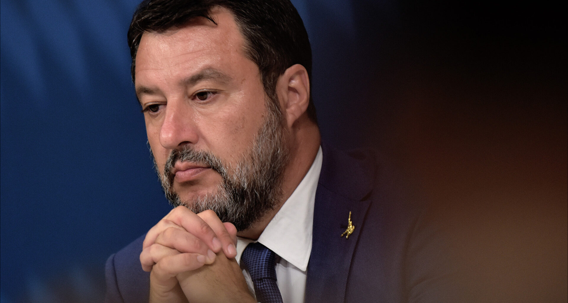 Paz em Gaza deve-se aos que não "alinharam com rebanho de Macron"