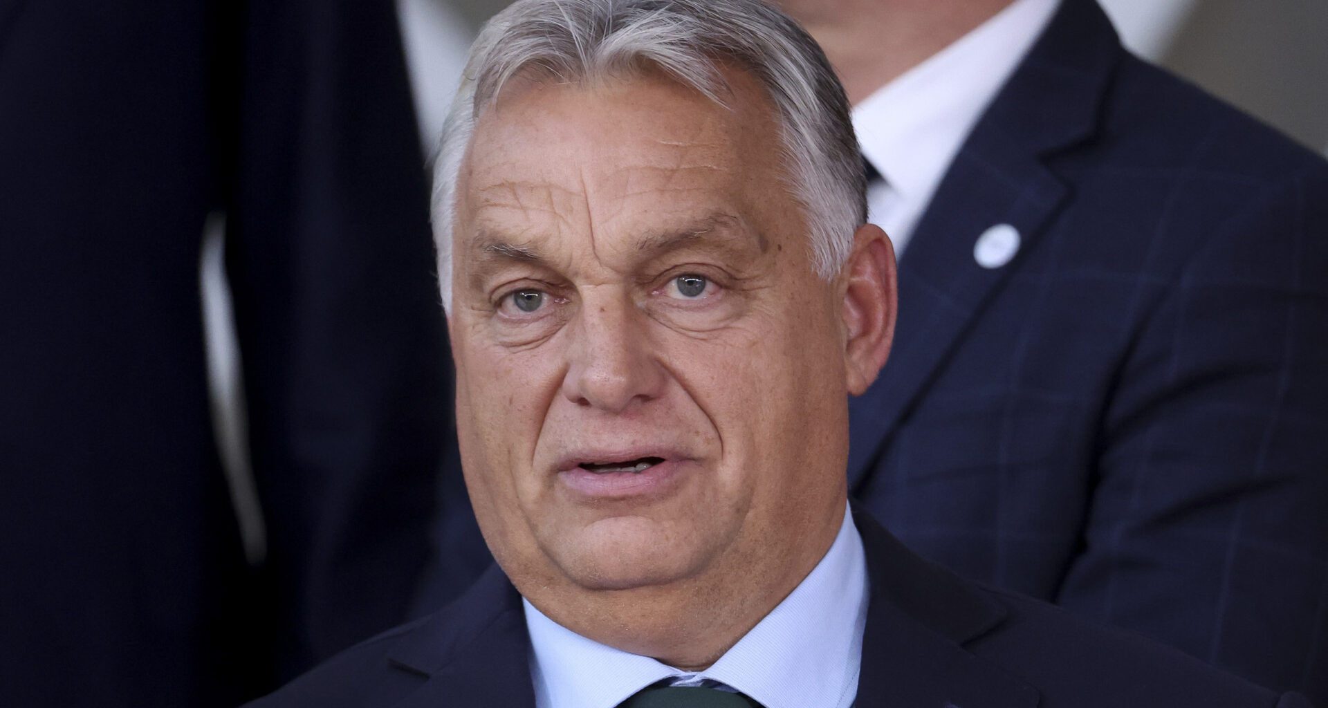 Orbán lança recolha de assinaturas "contra planos bélicos de Bruxelas"
