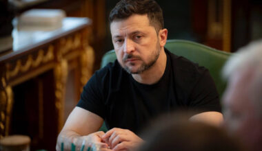 Zelensky acusa a Rússia de querer "semear o caos" com ataques à energia