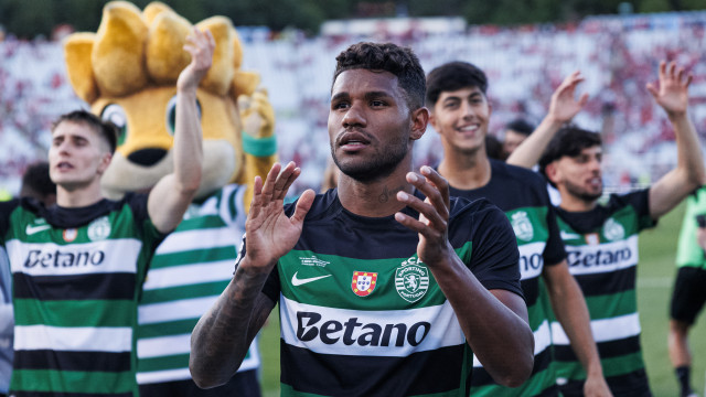 Palmeiras desiste e deixa Matheus Reis cada vez mais perto... do Sporting