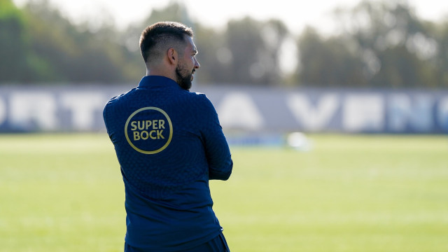 FC Porto prepara Celoricense com quatro 'miúdos' e (muitas) baixas