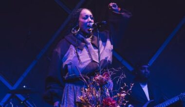 Negra Li se apresenta no TOCA Sessions, em São Paulo