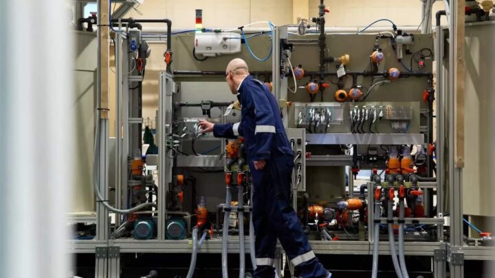 Instalações da Neptune Energy, uma importante empresa de petróleo e gás, que confirmou, recentemente, a descoberta de 43 milhões de toneladas de carbonato de lítio equivalente (em inglês, LCE), na região de Altmark, na Alemanha.