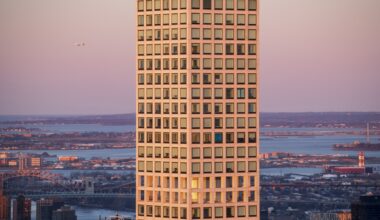 Como é por dentro do luxuoso arranha-céu de Nova York agora marcado por rachaduras e risco estrutural