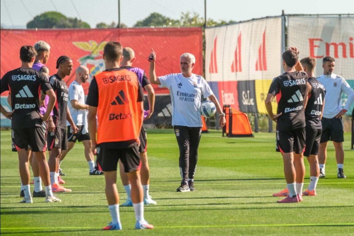 José Mourinho recebe cinco 'reforços' mas ainda faltam três internacionais: o ponto da situação