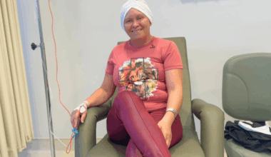 Cuidados com saúde mental e alimentação são fundamentais no tratamento do câncer de mama