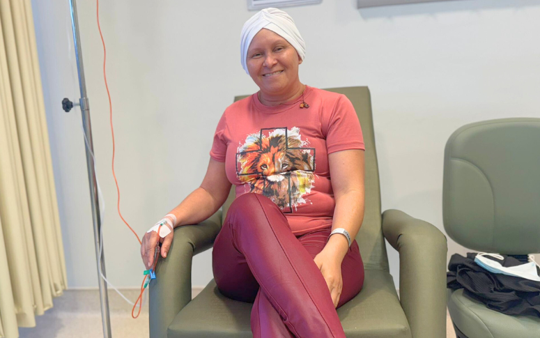 Cuidados com saúde mental e alimentação são fundamentais no tratamento do câncer de mama