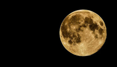 Outubro traz espetáculo astronômico nunca visto antes: superlua, meteoros e missão espacial