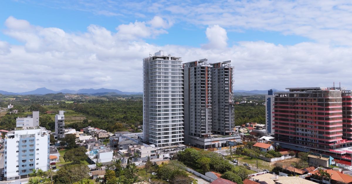 Empresa explica desafios arquitetônicos para criar ‘asas de avião’ em fachada de prédio de luxoFoto: Daxo/Divulgação/ND