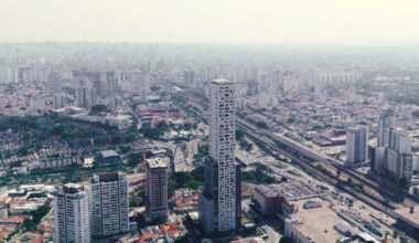 Prédio mais alto de SP é quatro vezes maior que o Cristo Redentor