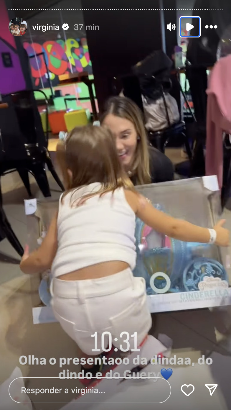 Presente de Samara Pink para Maria Flor - Foto: Reprodução / Instagram