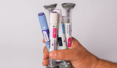 Estudo descobre novo efeito colateral de remédios como Ozempic