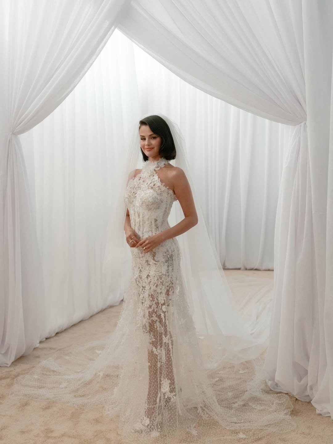 Selena Gomez mostra fotos do seu casamento - Foto: Reprodução / Instagram @selenagomez