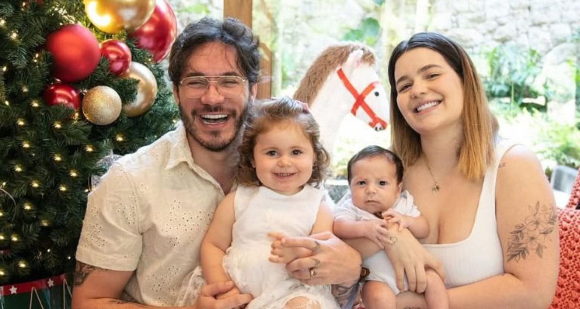 Eliezer revela por que filha com Viih Tube ainda não vai à escola