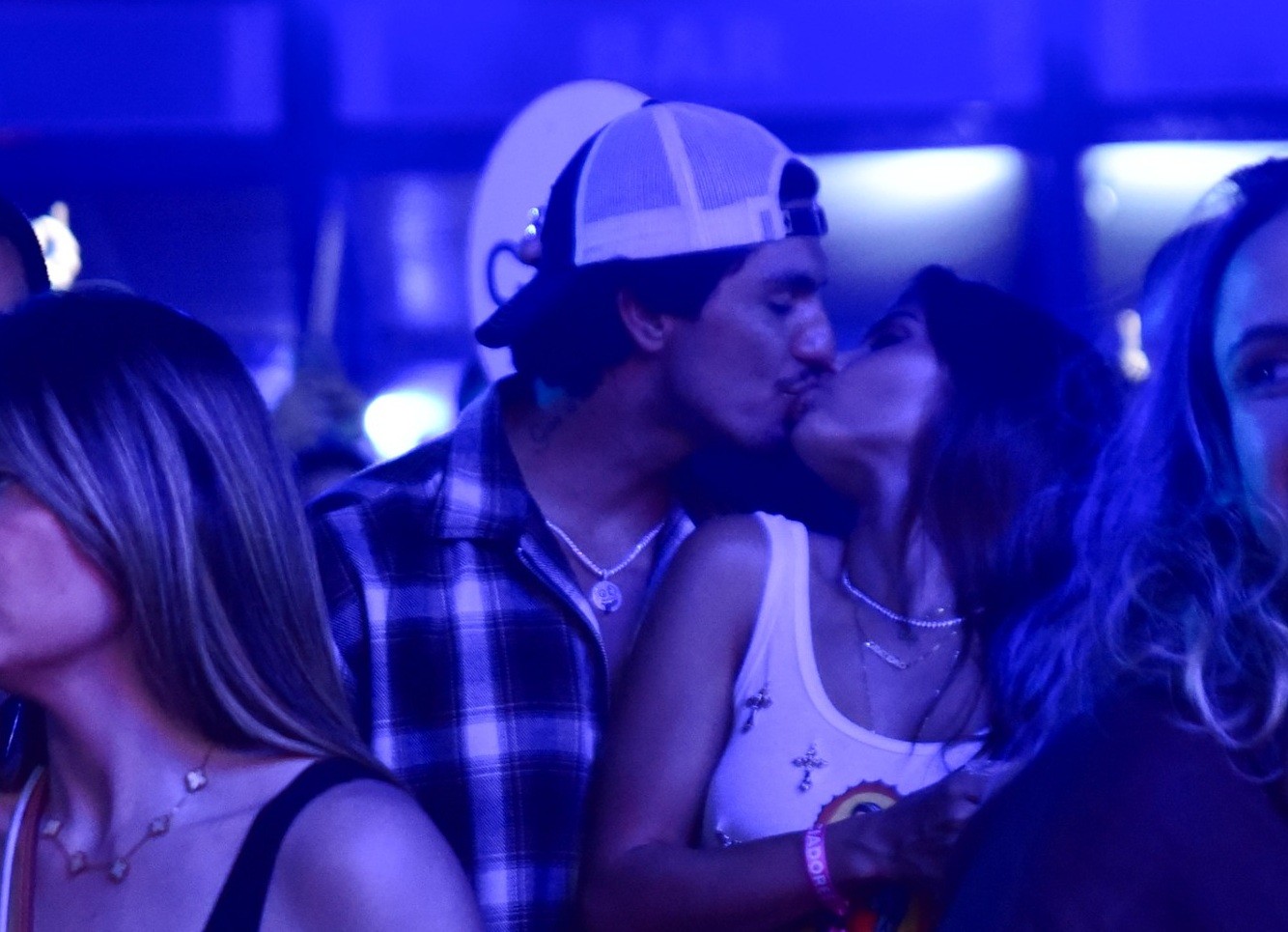 Gabriel Medina curte o Tardezinha ao lado da nova namorada - Gshow