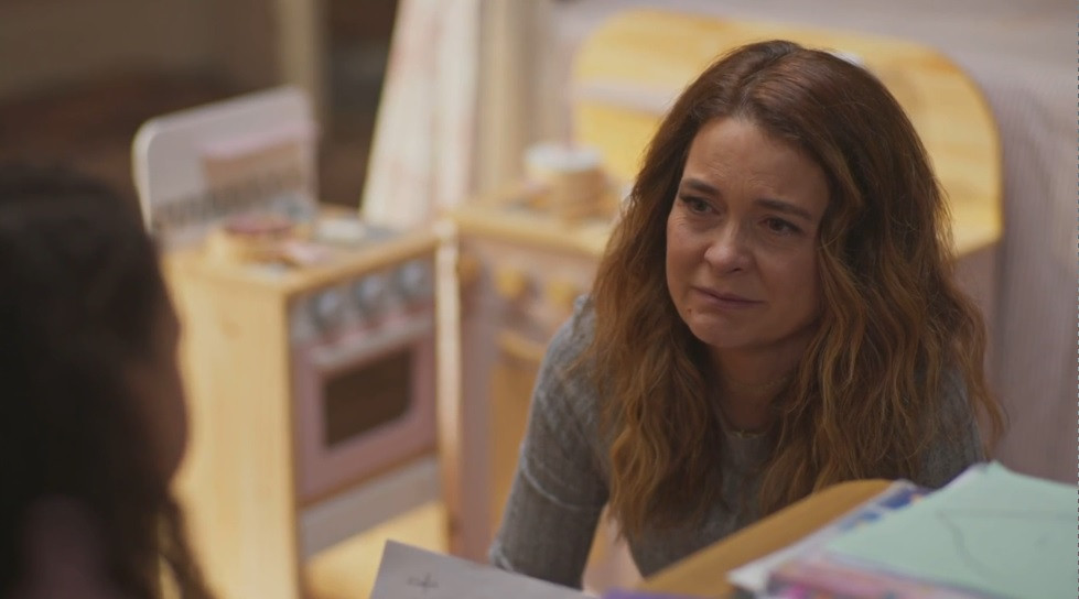 Dona de Mim: Sofia rejeita Filipa na primeira noite de volta à mansão