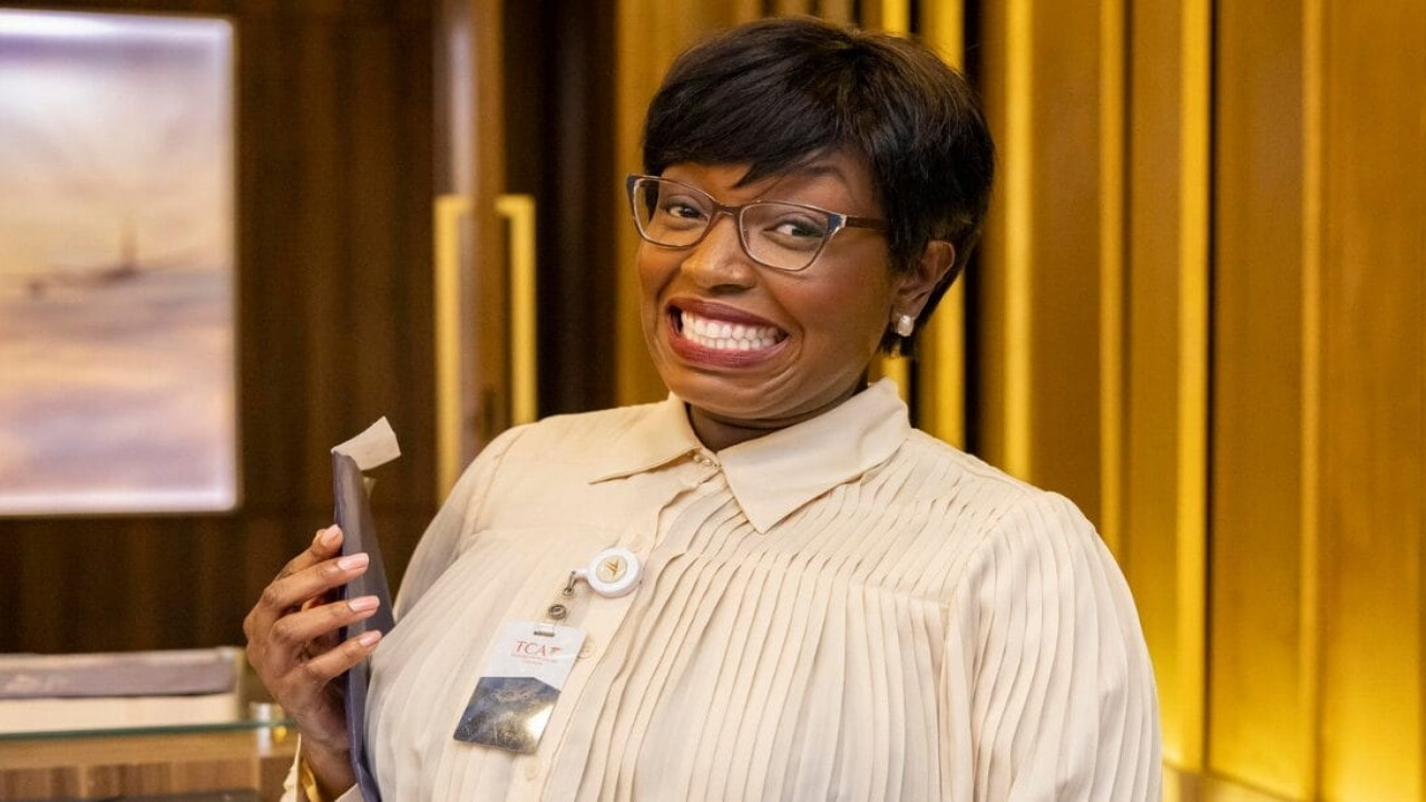 Consuelo vira carrasca de Marco Aurélio e vinga a morte de Odete Roitman