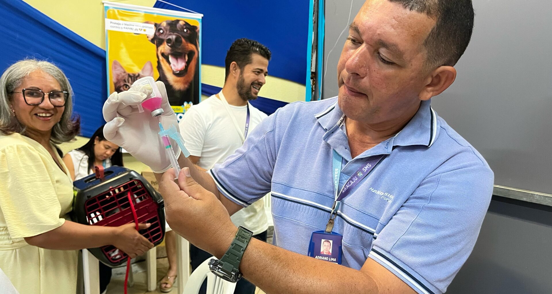 Saúde Aracaju realiza campanha de vacinação antirrábica em 29 bairros neste sábado, 18