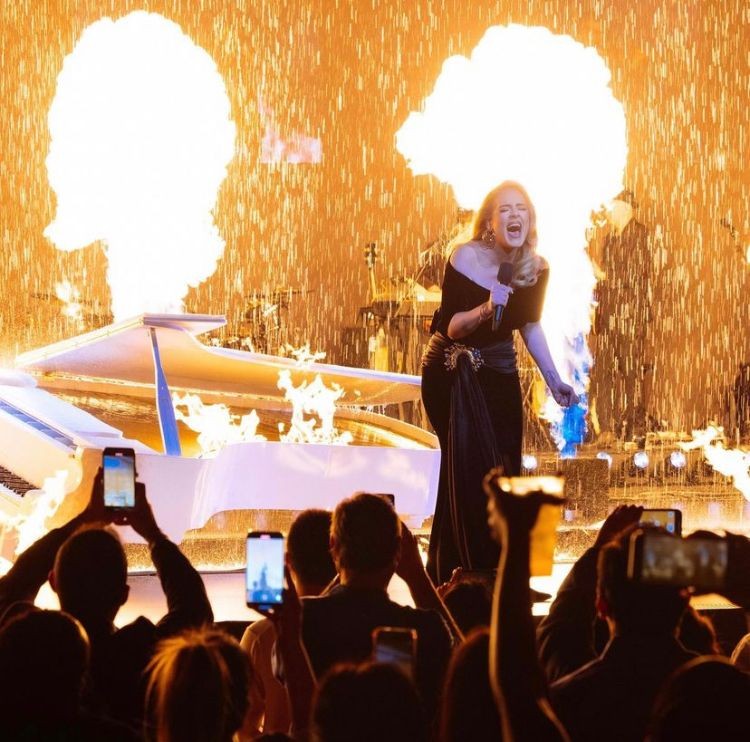 'Weekends with Adele', em Las Vegas — Foto: Reprodução