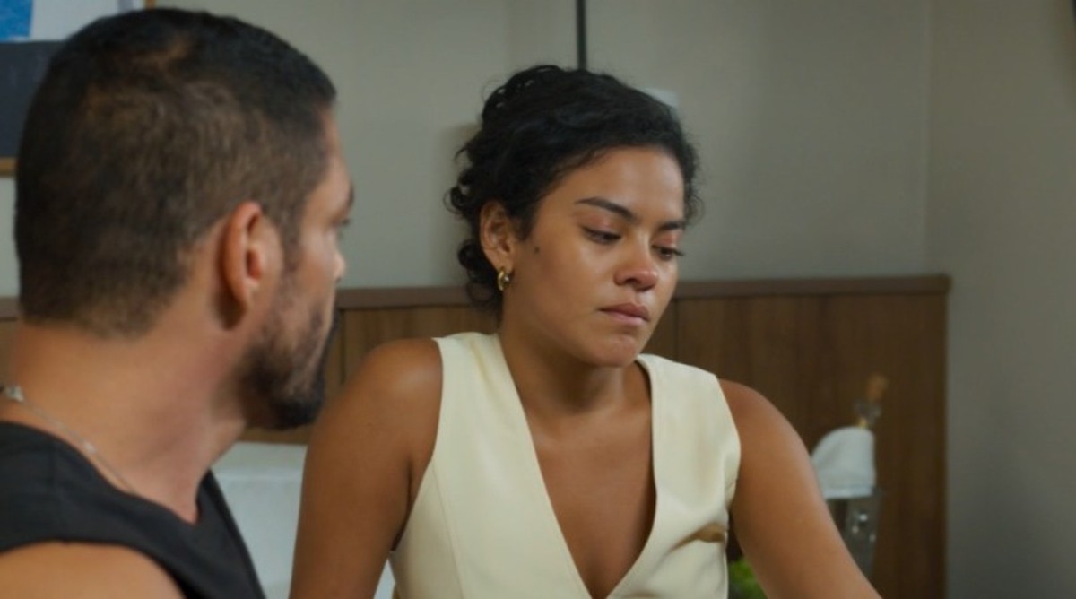 Reta final de 'Vale tudo': César e Fátima vão ficar juntos? Após herdar fortuna, malandro tem atitude surpreendente com a ex - O Globo