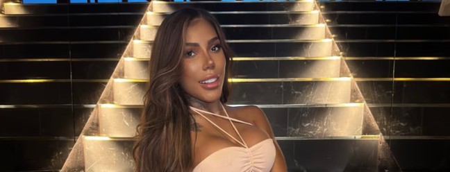 Carol Lekker: influenciadora e Miss Bumbum em 2022 — Foto: Reprodução/Instagram