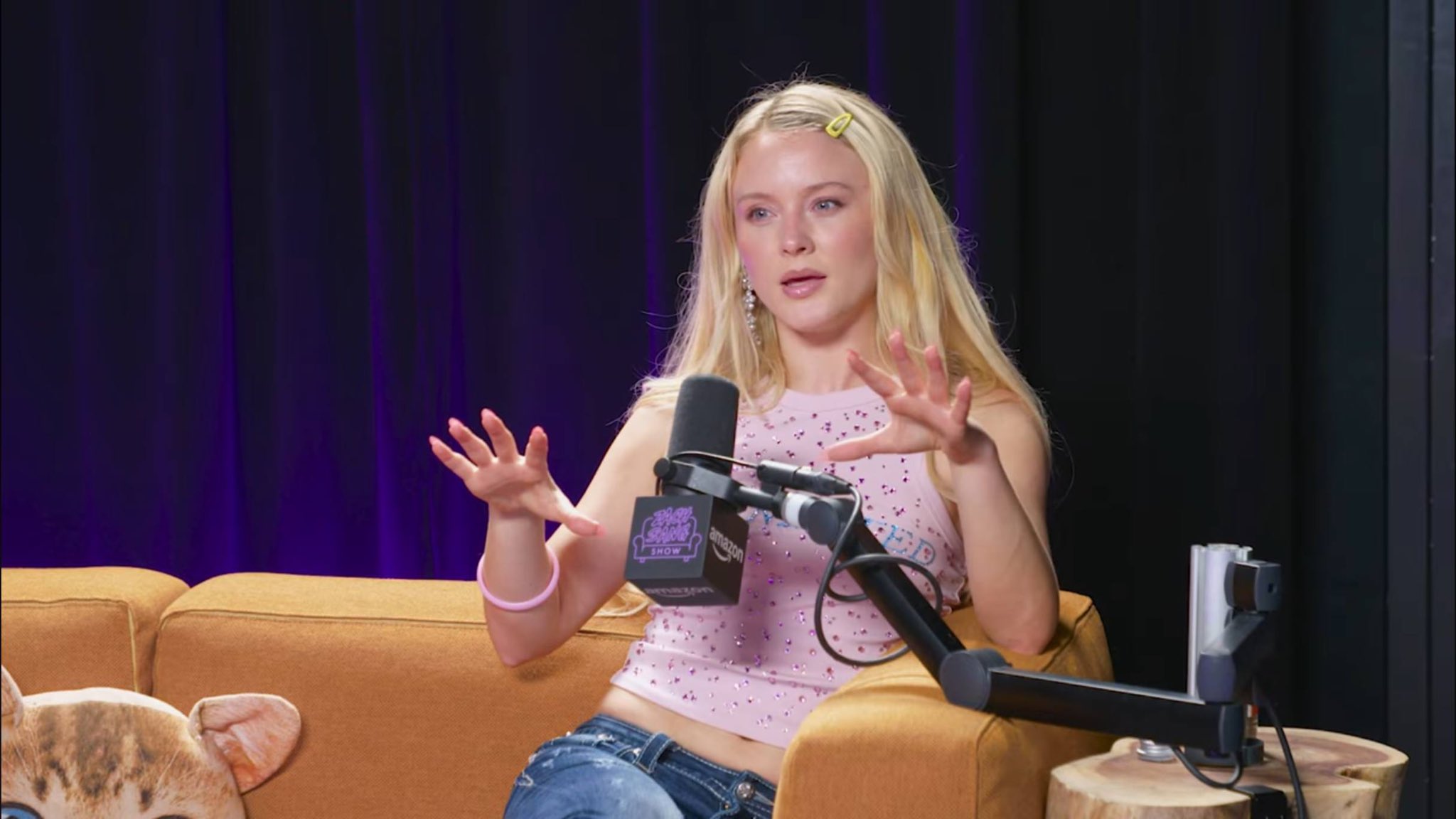 "Midnight Sun está meio que flopando", admite Zara Larsson