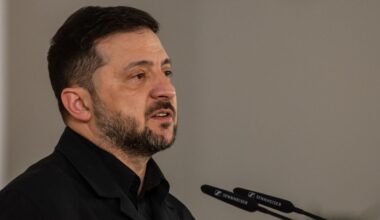 Zelensky admite que plano de Trump pode incluir interesses ucranianos