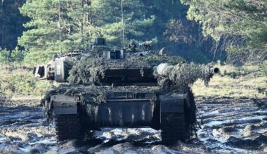 Invulgar brigada alemã leva para a fronteira da NATO o seu tanque mais avançado: o Leopard 2A8