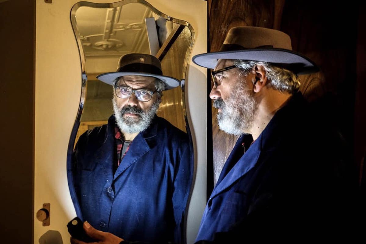 Presidenciais: Manuel João Vieira promete "um Ferrari, vinho canalizado e uma patinadora russa para todos"