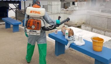 Equipe de Vetores e Zoonoses realiza ação preventiva no cemitério municipal de Belford Roxo