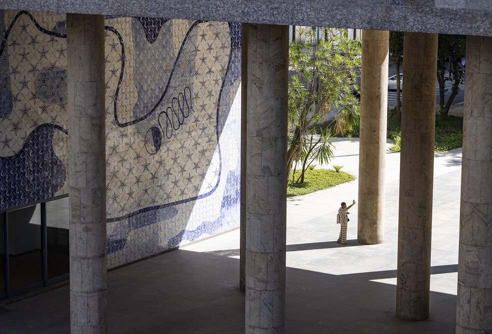 Paineis de azulejo de Portinari no Palácio Capanema — Foto: Márcia Foletto
