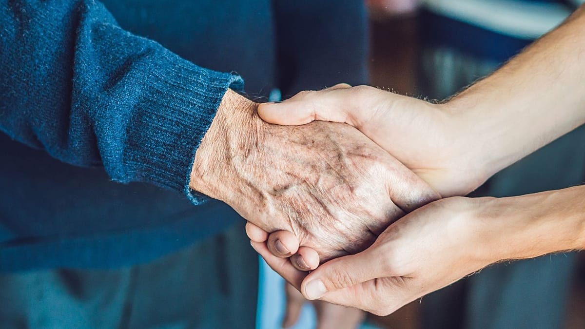 Estudo revela: cérebro só atinge maturidade aos 32; 5 grandes fases do nascimento à velhice