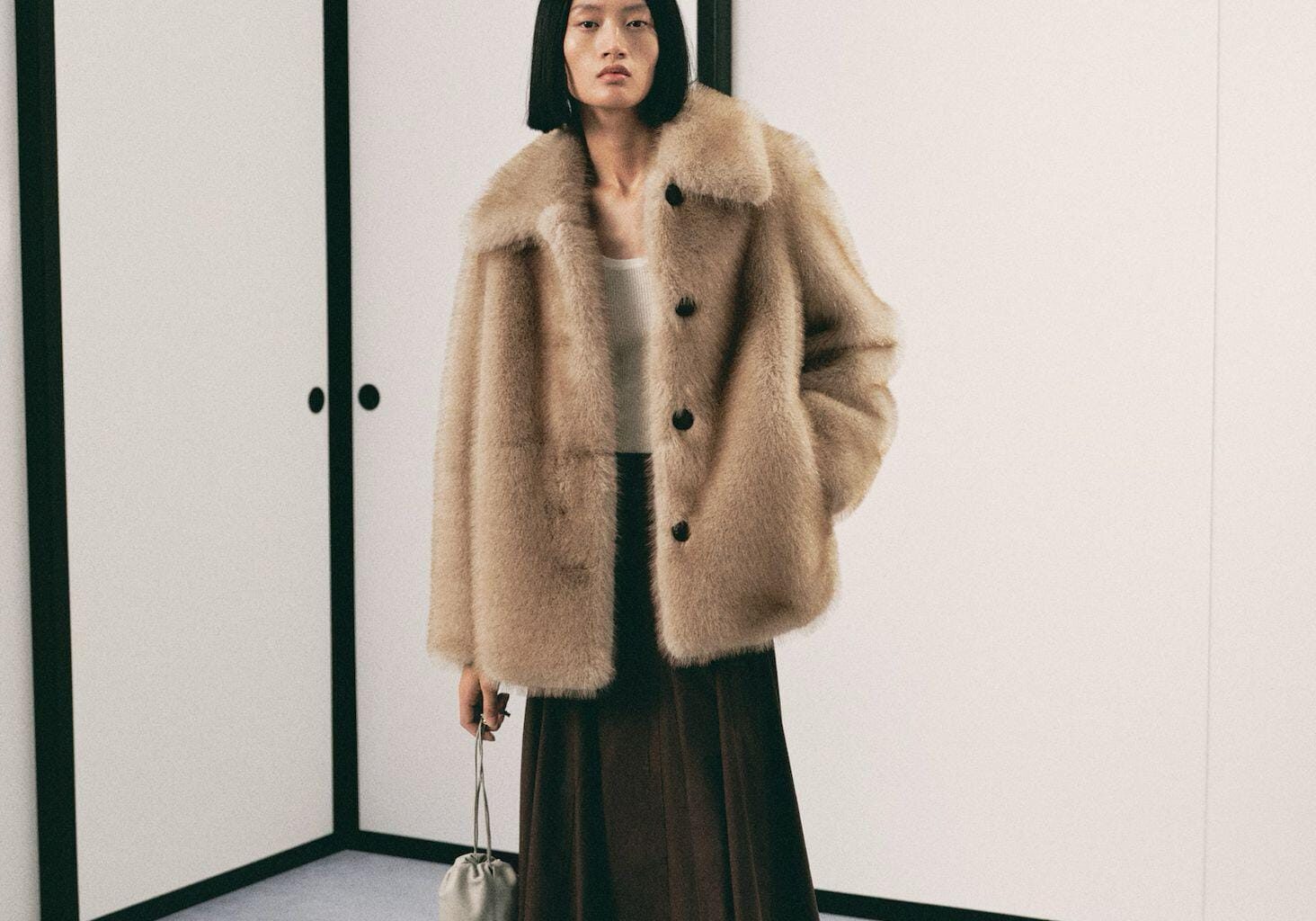 Zara, Mango, H&M e mais: reunimos 39 peças com os melhores descontos a partir de 3 euros