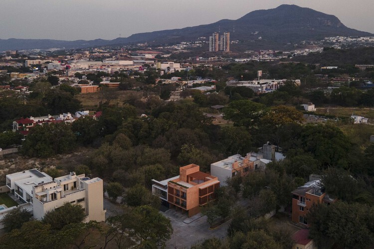 Edifício Sabines 242 / Grado Studio - Fotografia de Exterior